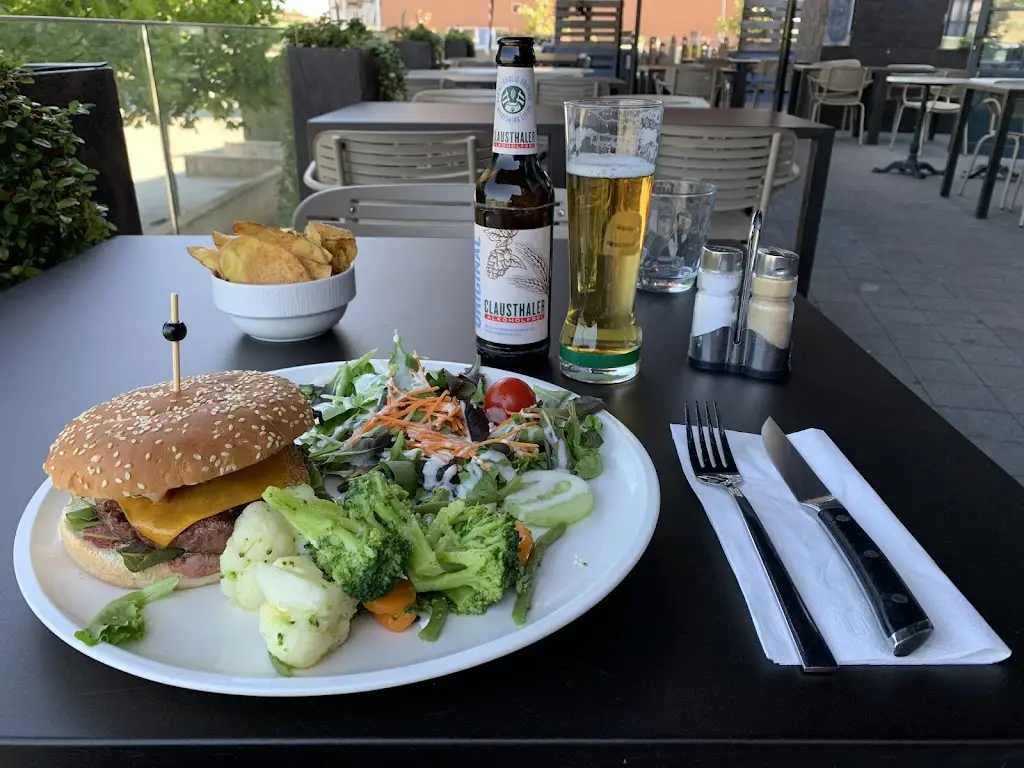 Factory Grill_Bivange_slider_image_3