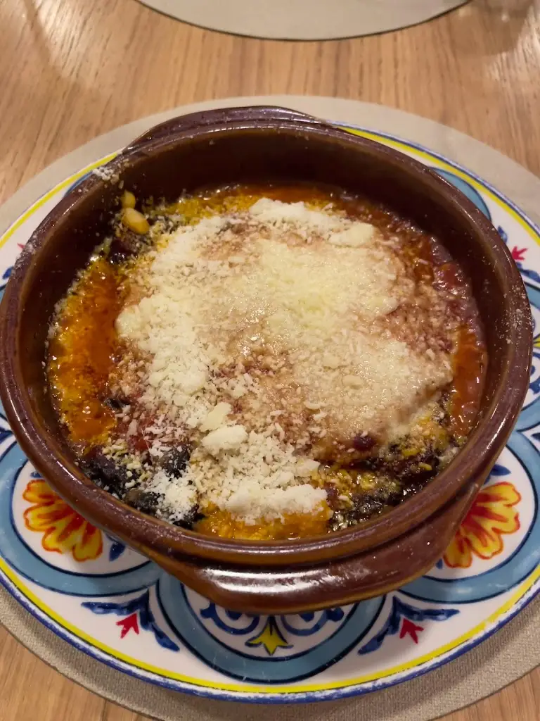 Nida özeçoğlu_Trattoria Pizzeria V'diterraneo_Elvange_reseña