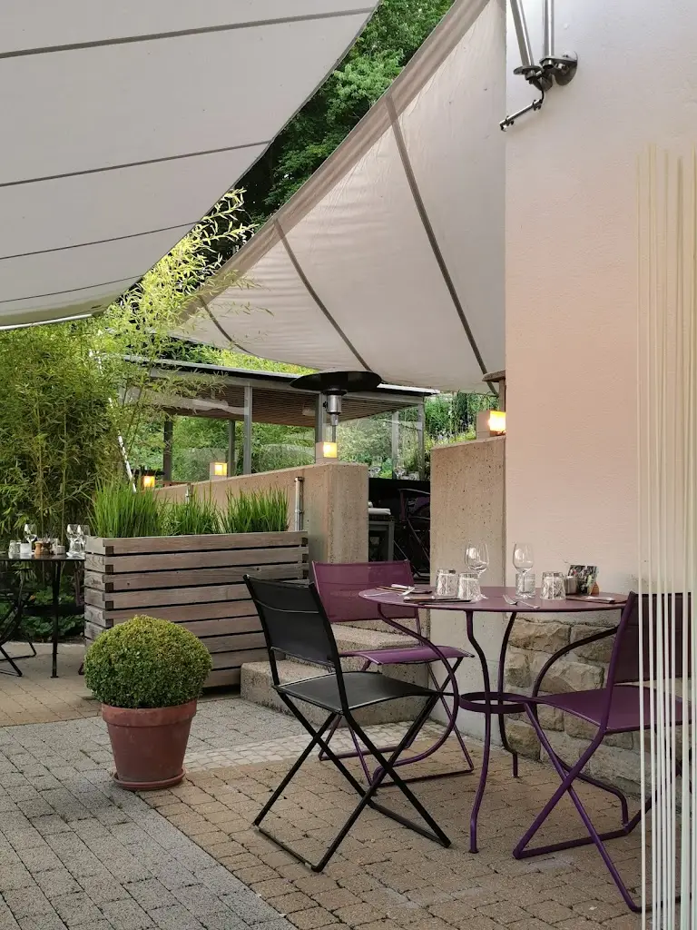 Bar-Restaurant Owstellgleis restaurante en Rameldange