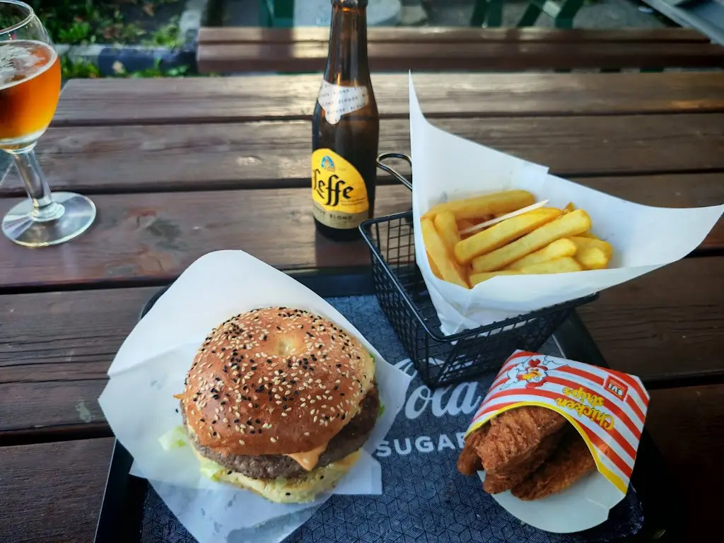 Le 140° C Food-Truck_Wiltz_slider_image_3