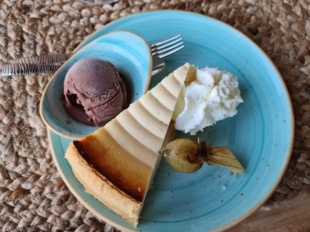 Menu_Restaurant Sauerpark Beach_Rosport_imagen_4