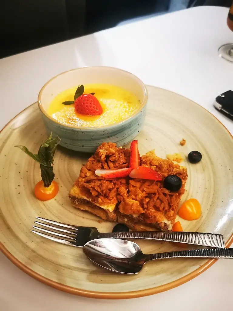 Petit Roxana_Restaurant Sauerpark Beach_Rosport_reseña