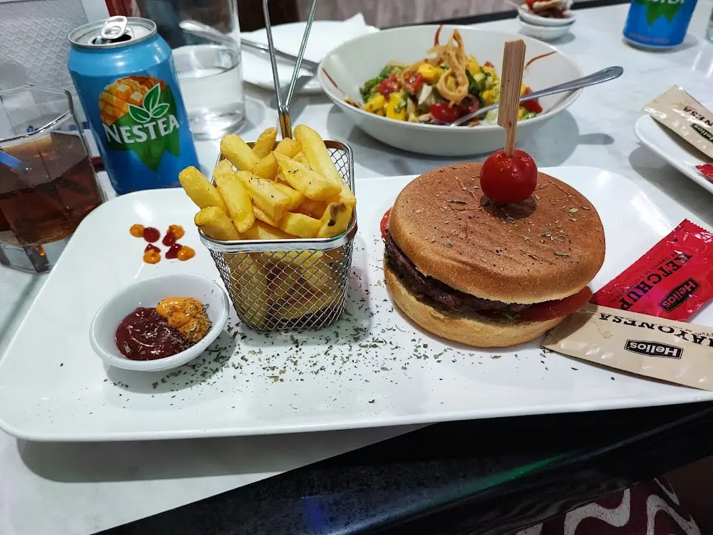 Bianca Vasile_Grand buffet_Noertzange_Bewertung