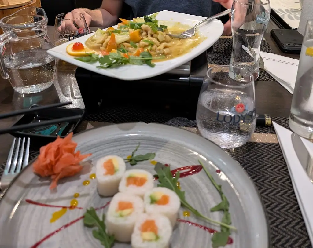 Alex Magnus_Restaurant Hatakki_Noertzange_avis