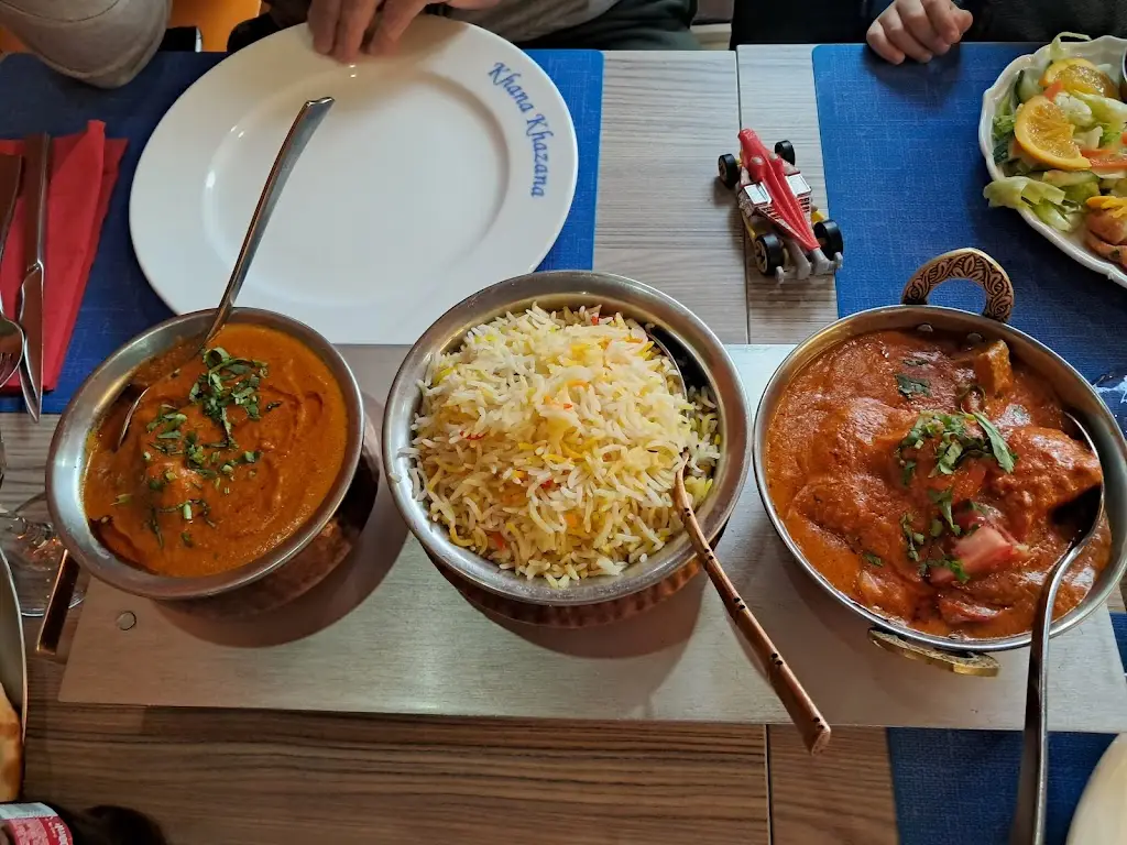 Sara Cvek_Restaurant Khana Khazana_Noertzange_review