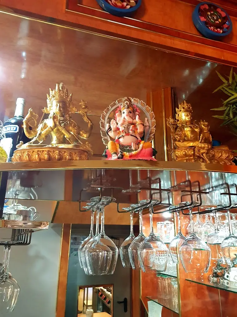 Asvin Kumar_Restaurant Khana Khazana_Noertzange_review