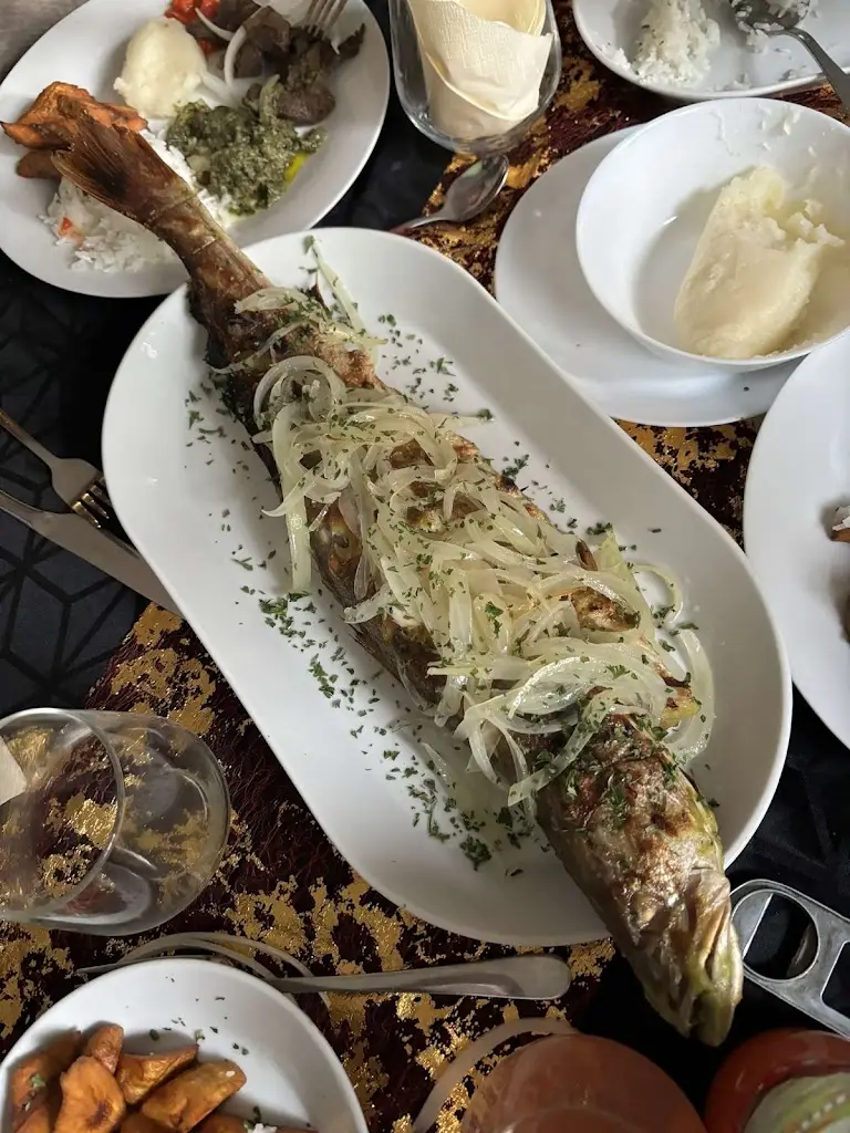 Ricardo Costa lopes_Café Africain La Référence chez Judith_Noertzange_review