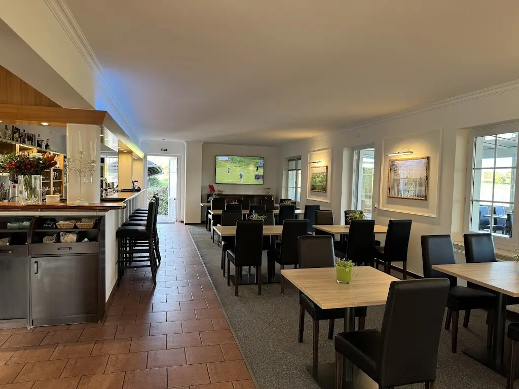Restaurant Petite Suisse Country Club_Christnach_slider_image_3