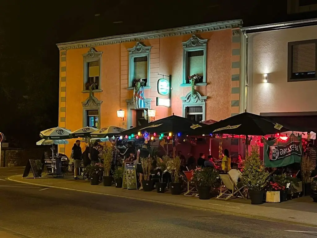 Café beim Nico restaurante en Goeblange