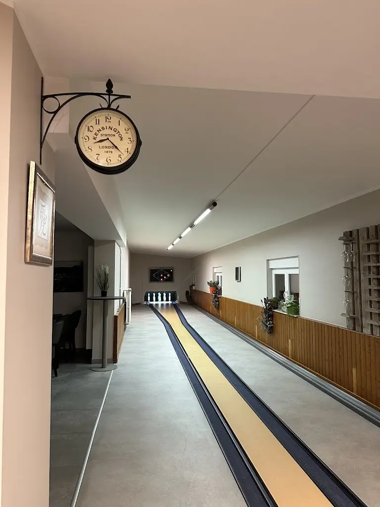 Evgeny_Café de la Fontaine_Gosseldange_avis