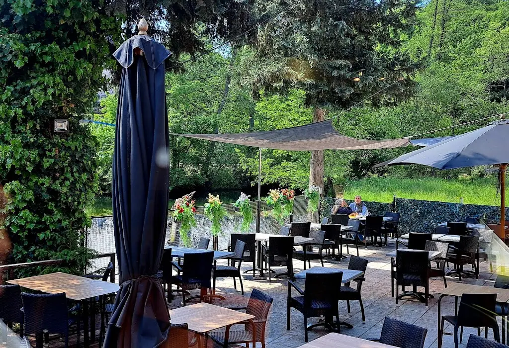 Restaurant Um Wier_Everlange_slider_image_1