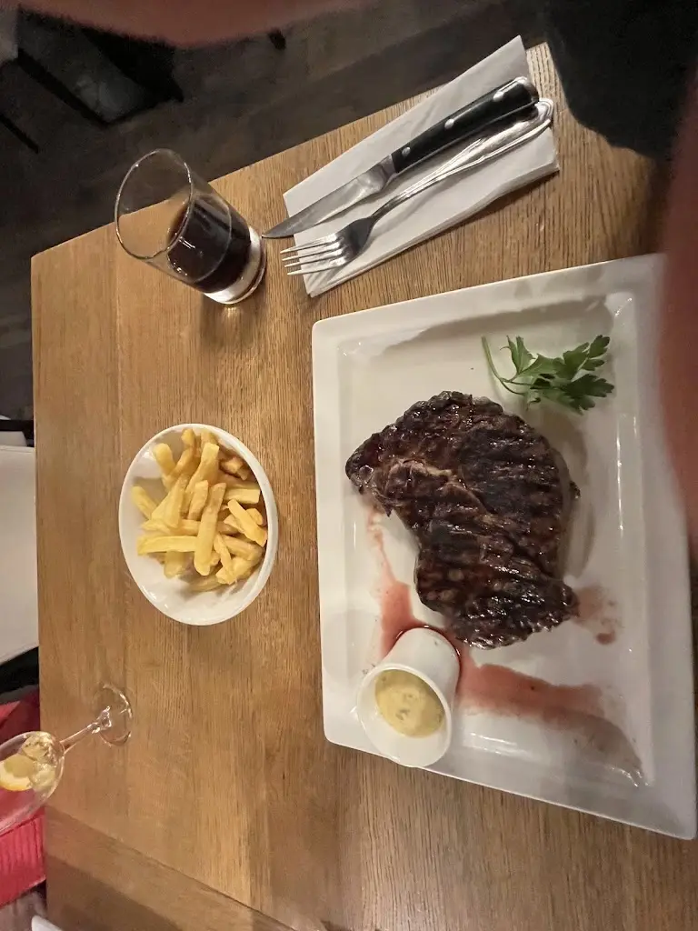 Menu_Restaurant-Pizzeria Bivio  Sàrl_Münsbach_image_7