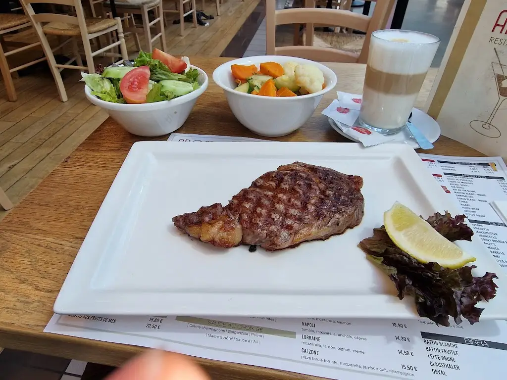 alexandru alexe_Restaurant-Caffé Aroma SA_Foetz_reseña