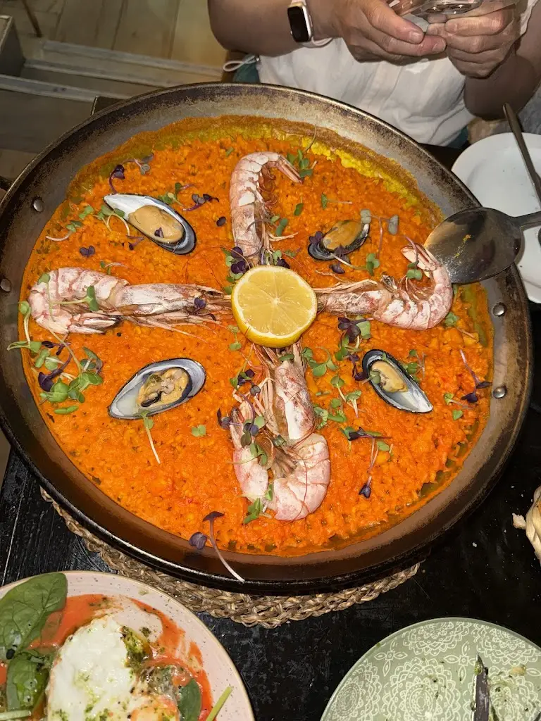 Anu Moudgil_Annapurna Restaurant_Foetz_reseña