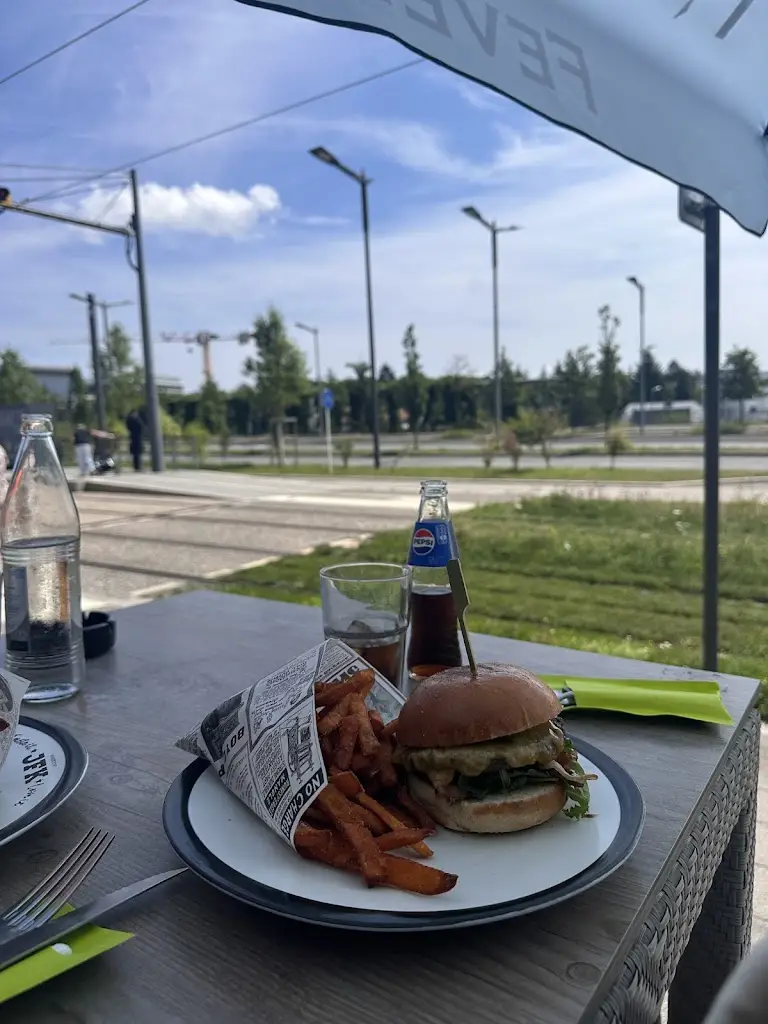 Valeria Franco_The JFK_Pratz_reseña