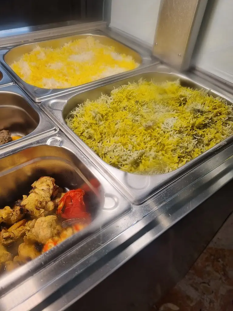 Annalisa Hemwanno_TERMEH RESTAURANT IRANIEN_Blaschette_reseña