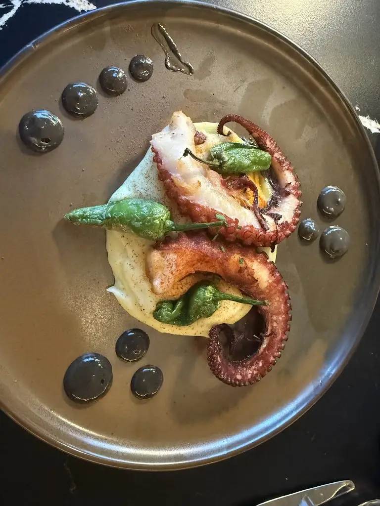 Michele Gentile_Casa Duques_Blaschette_avis