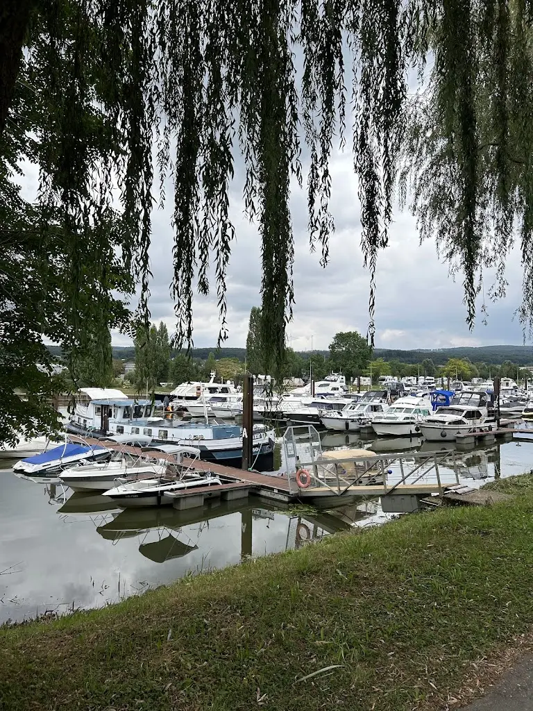 Paul Crosby_Café du Pont_Bastendorf_review