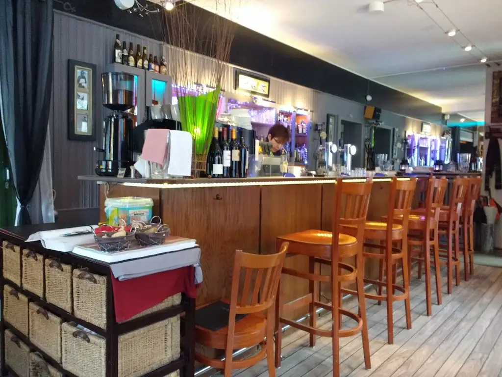 Brasserie Neiduerferstuff_Filsdorf_slider_image_1