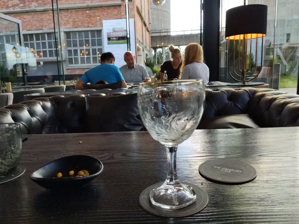 Bar-Brasserie Pompel_Niederdonven_slider_image_2