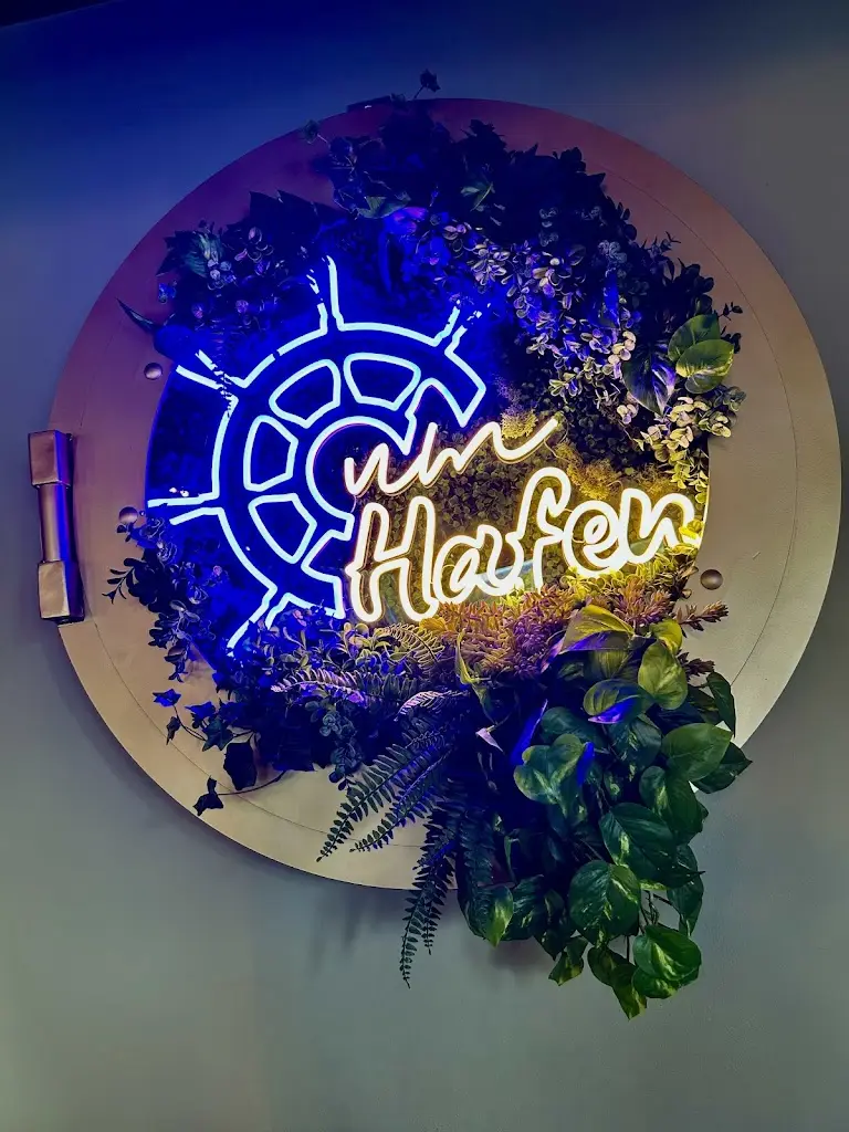 mike parage_Restaurant Um Hafen_Schwebsange_review