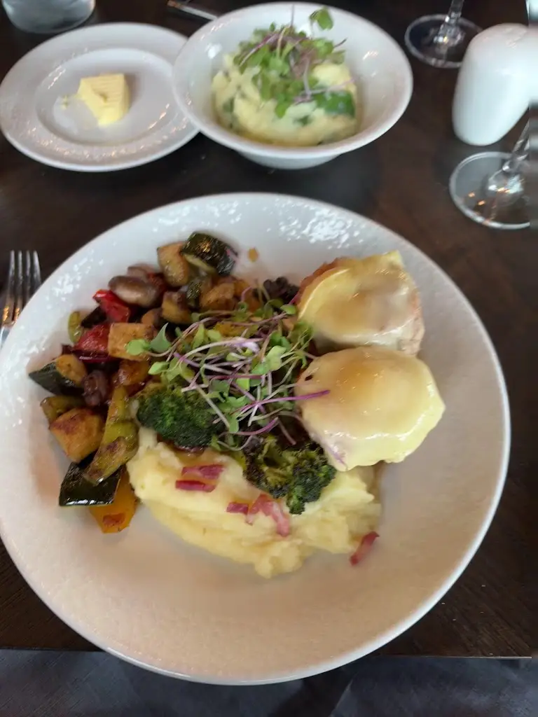 Restaurant Um Hafen_Schwebsange_slider_image_2