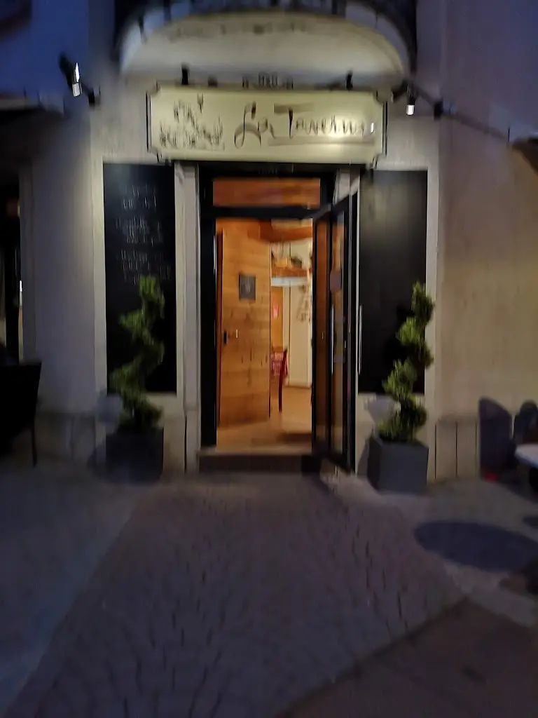 Restaurant Manang Mustang restaurante en Grevenmacher