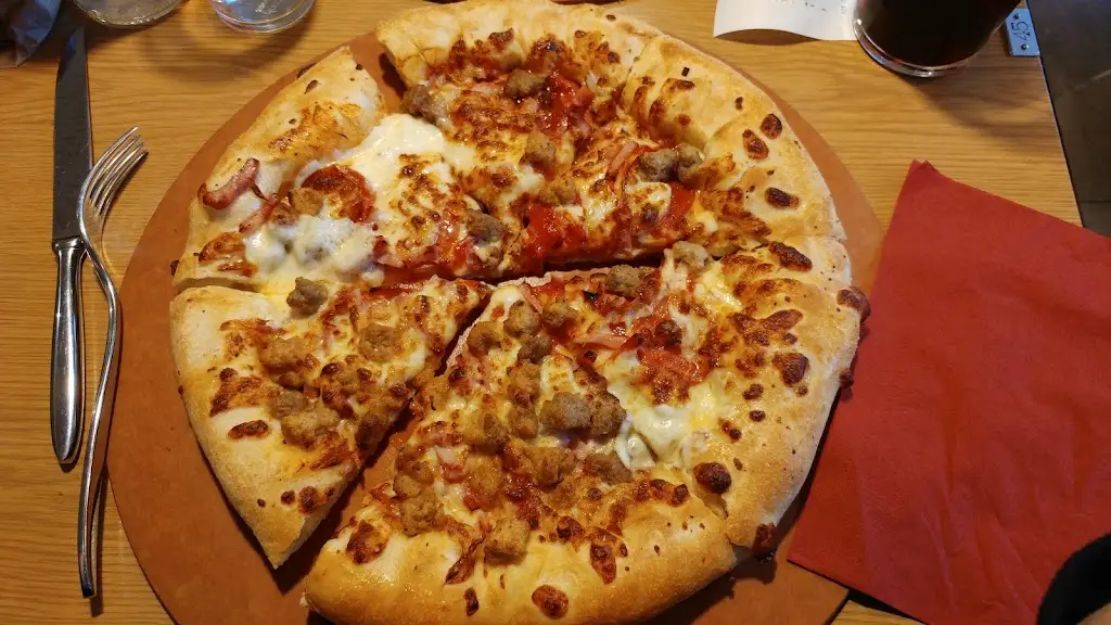 Menu_Pizza Hut Strassen_Fennange_imagen_9