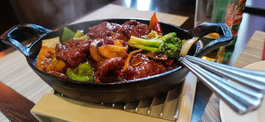 Restaurant Yue Long, spécialités chinoises et sushi_Grevenmacher_slider_image_2