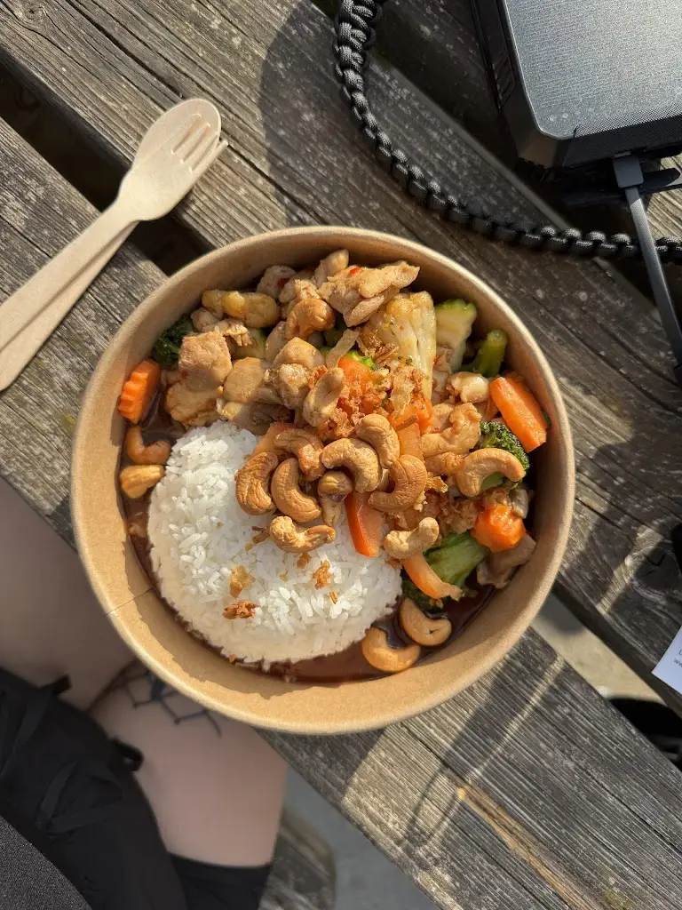 Jill_Palmy's Thai_Gœsdorf_reseña