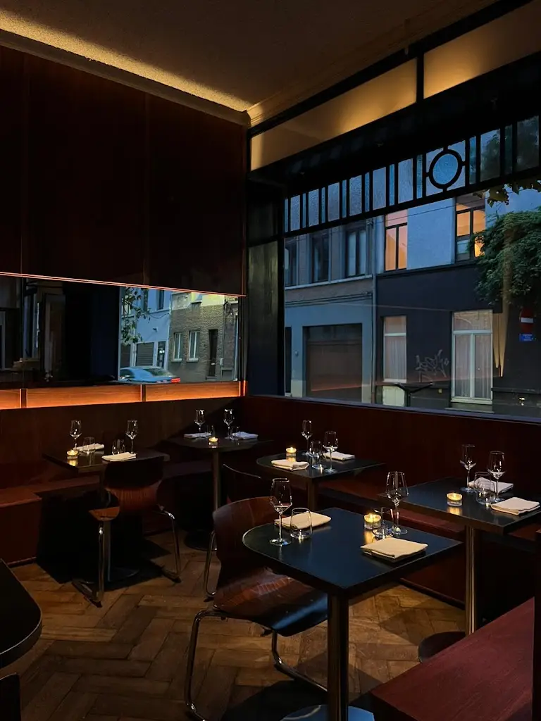 NOTO Hotel restaurante en Bavigne