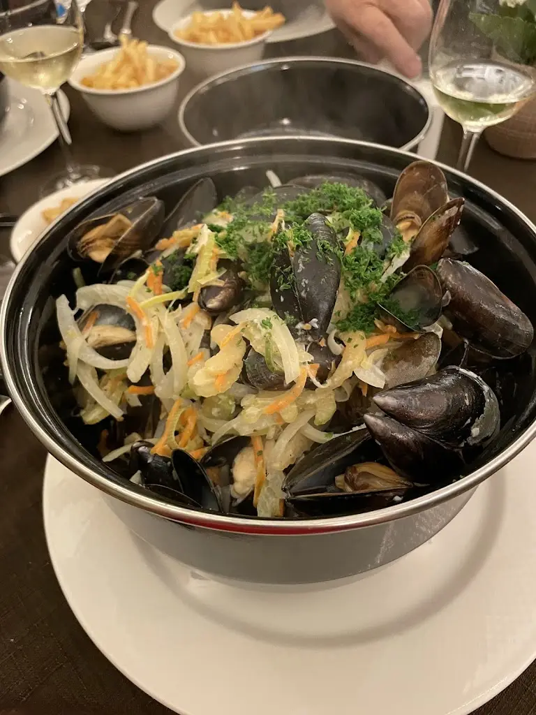 T P_Restaurant An der Tourelle Sàrl_Stadtbredimus_reseña