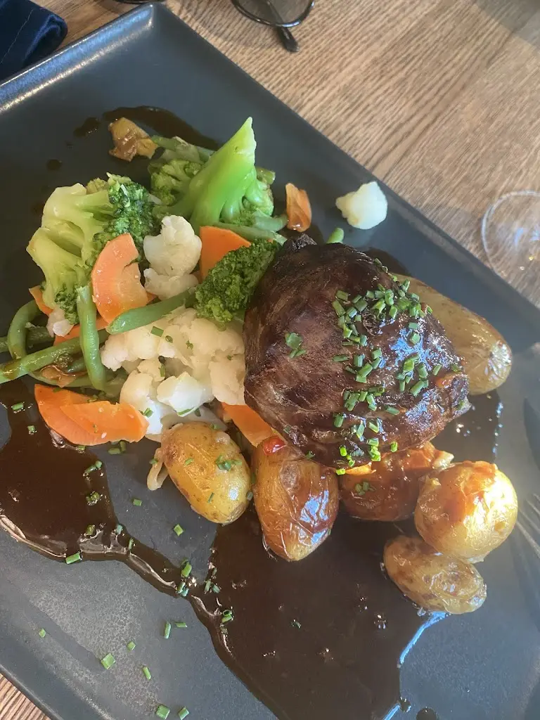 Samantha P._El Gato_Leudelange_reseña