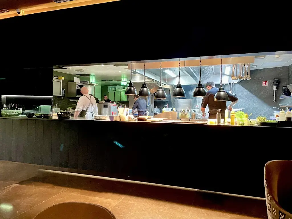 Alberto Vedovi_Skybar Restaurant-Bar_Bertrange_reseña