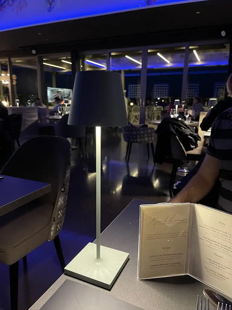 Patty Thompson_Skybar Restaurant-Bar_Bertrange_reseña