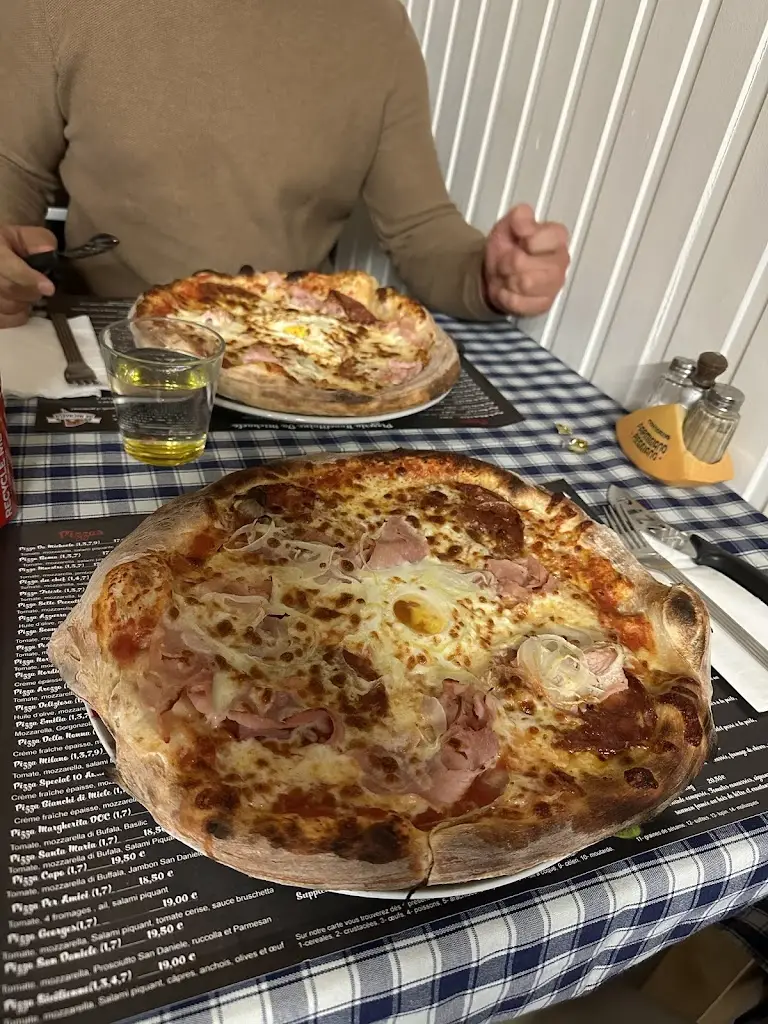 Stefan Cecura_Michaelo's Pizzeria_Useldange_reseña
