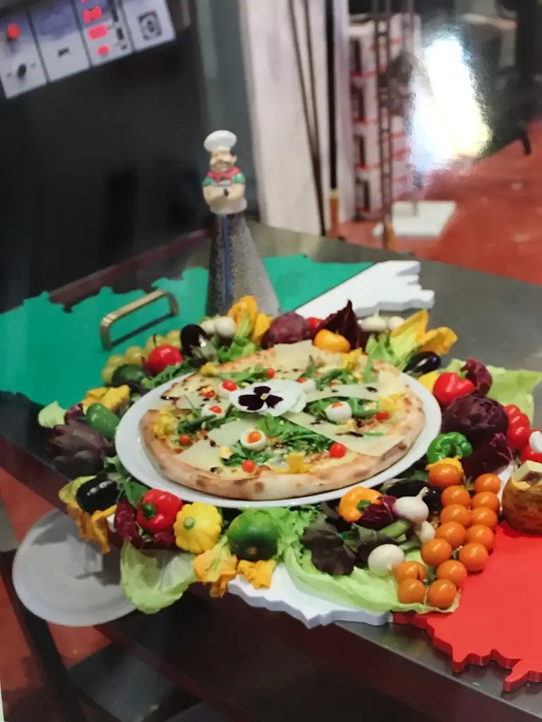 Michaelo's Pizzeria_Useldange_slider_image_2