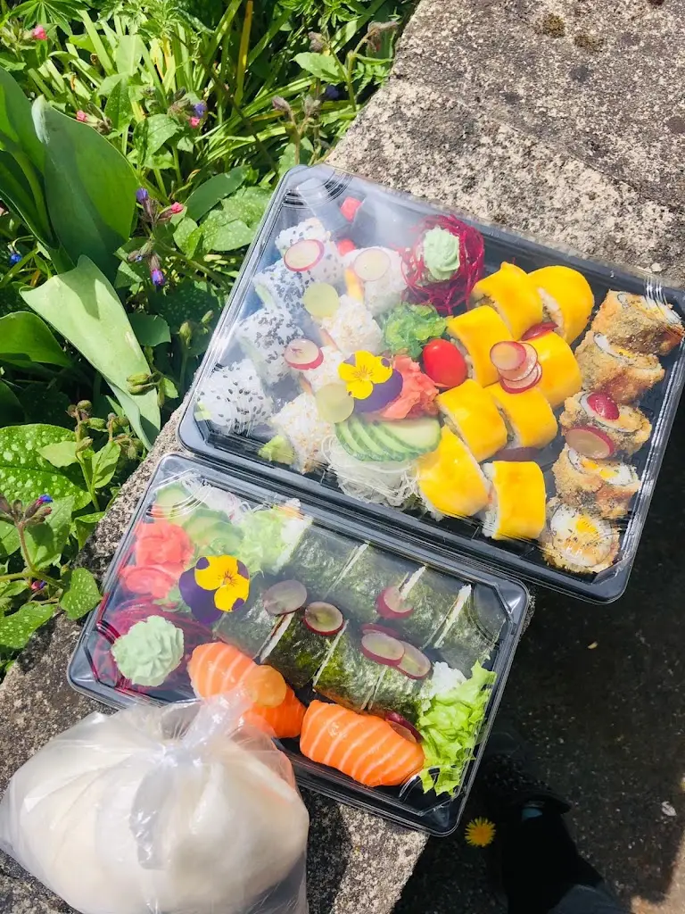 Akash Kilpady_KAMI_Troisvierges_reseña