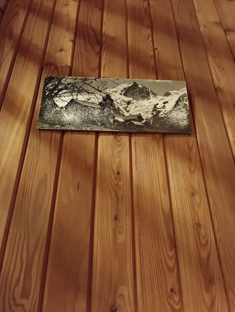 Amina From Mostar_B&B OA6 Casa_Vichten_reseña