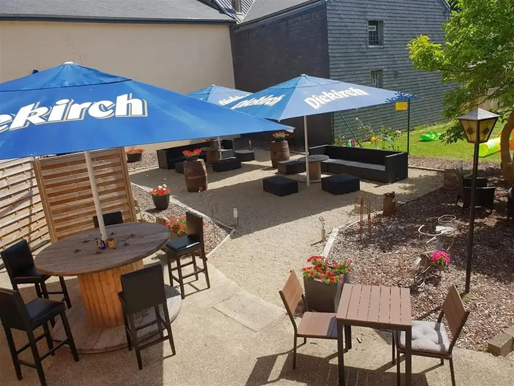 Sëller Stuff Sàrl_Saeul_slider_image_3