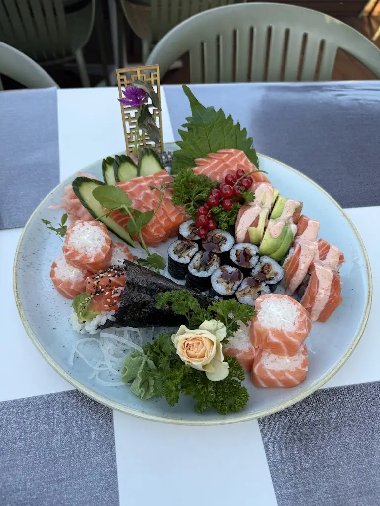 Yana Klochkova_Kimchi Restaurant_Strassen_reseña