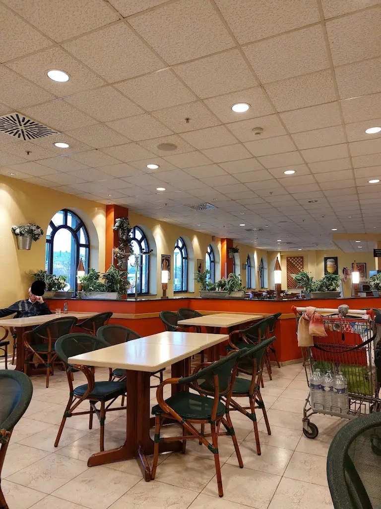 Mary F._Restaurant Cactus-Inn_Bascharage_avis