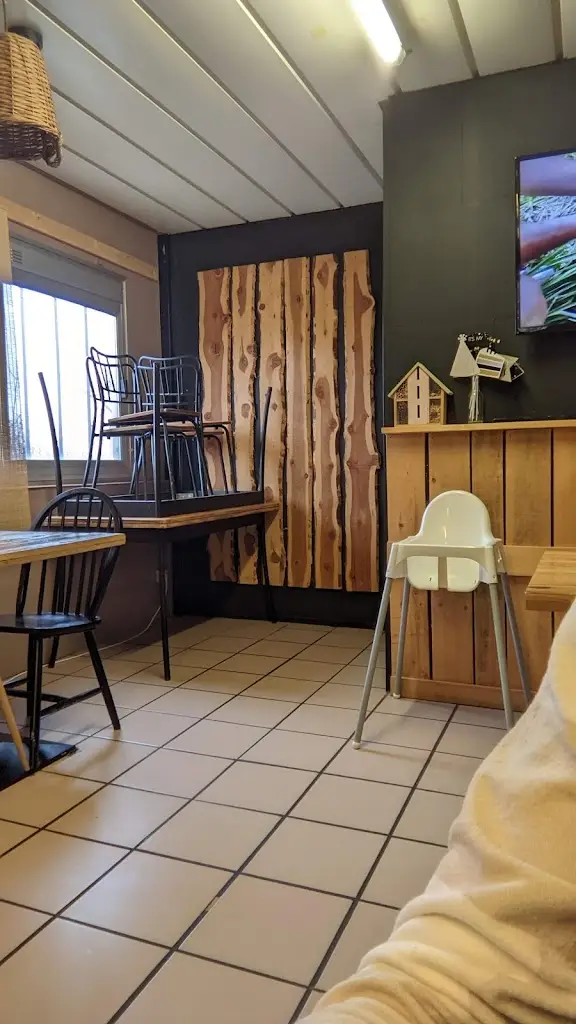 Maverick Lisicki_Cabane Kitchen_Frisange_recensione