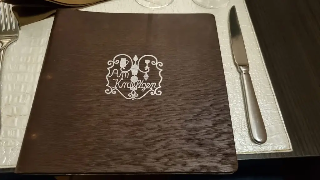 Gilbert Konrad_Am Kraeltgen_Frisange_review