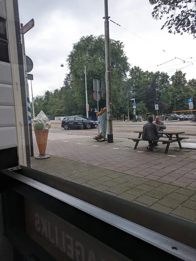 Sir Geo_Lunch Hoek_Amsterdam_review