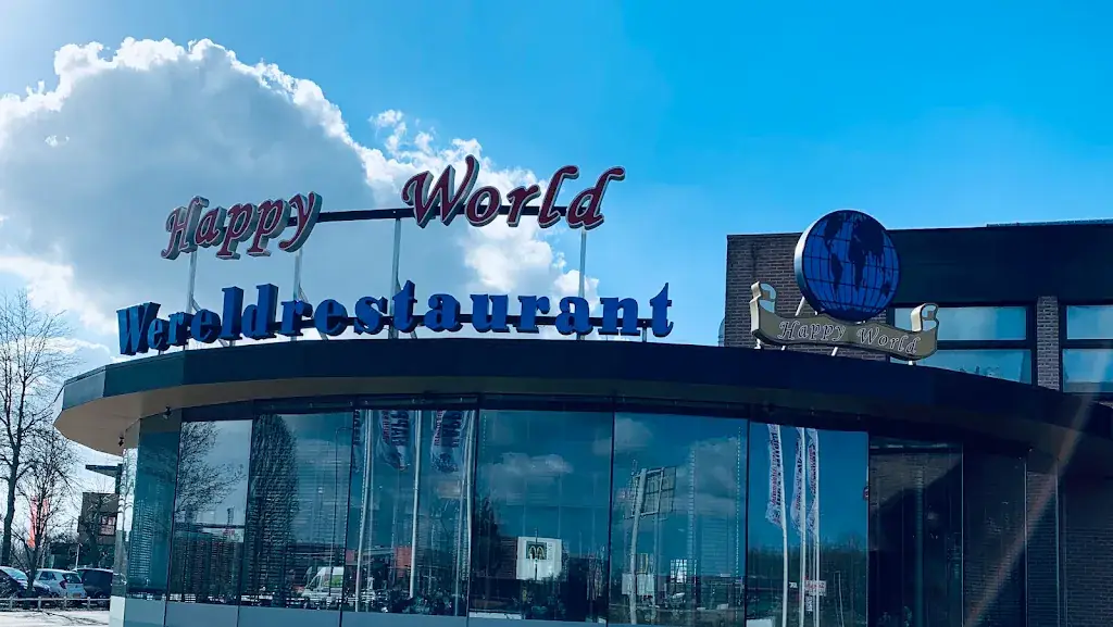 Happy World_Assen_slider_image_1