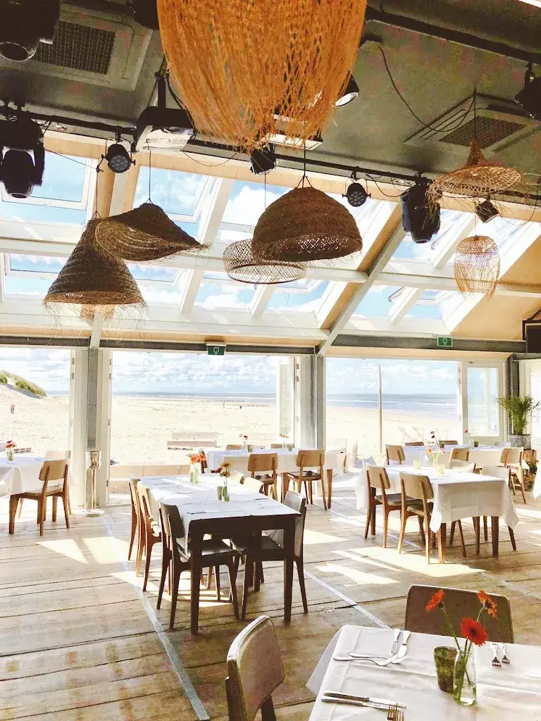 Beachclub The Sunset_Hollum_slider_image_1