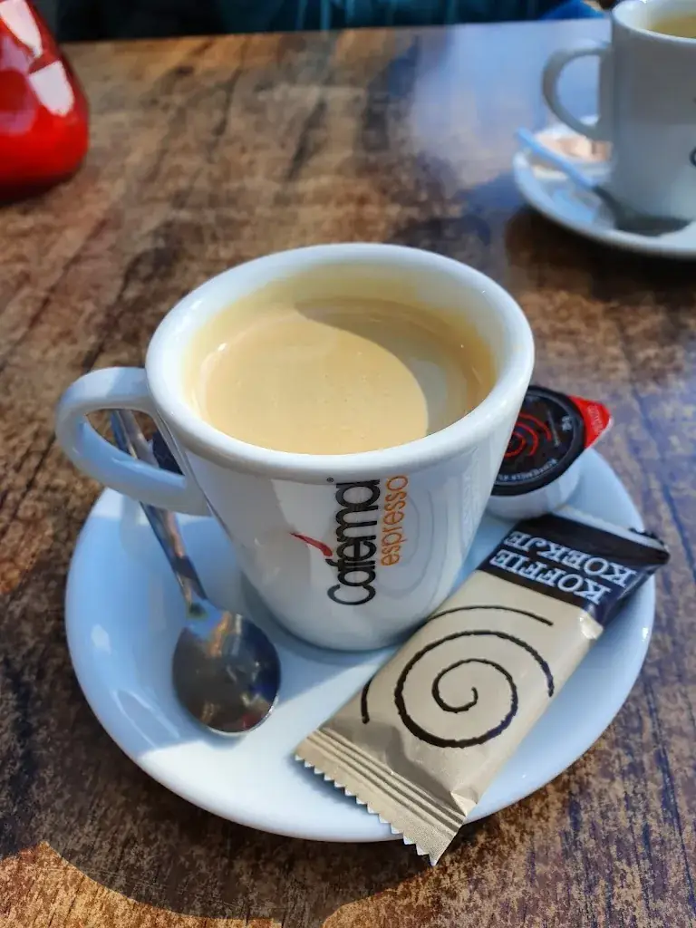 Mina Kalinovic van Dijk_The Swan Inn_Hollum_review