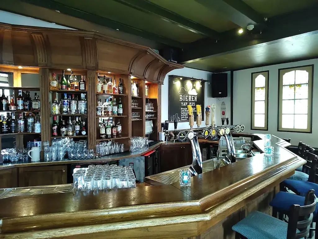 The Swan Inn restaurant à Hollum