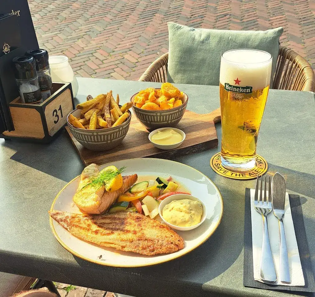 Gerrit Frey_De Walvisvaarder Van Ameland_Hollum_reseña